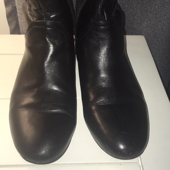 Nine West boots - Picture 6 of 8